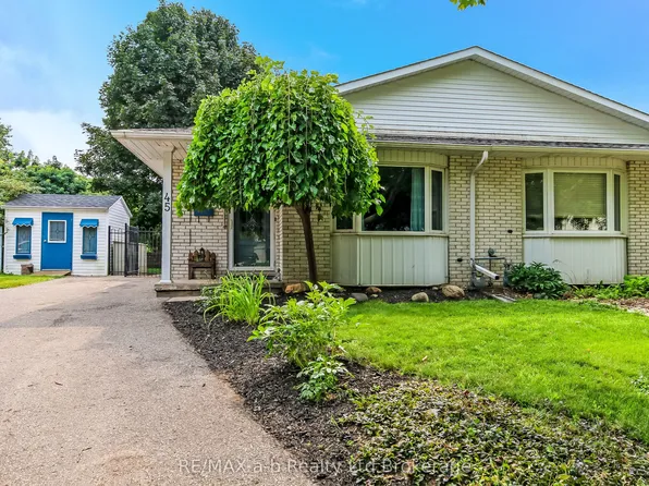 45 Carlyle Pl, Kitchener, ON N2P 1R6