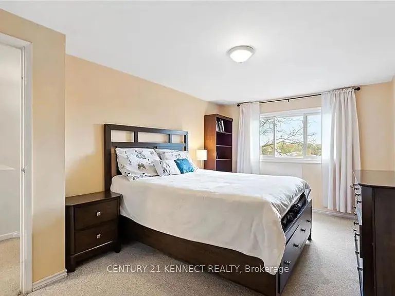 55 Dovercliffe Rd #54 — Photo 8