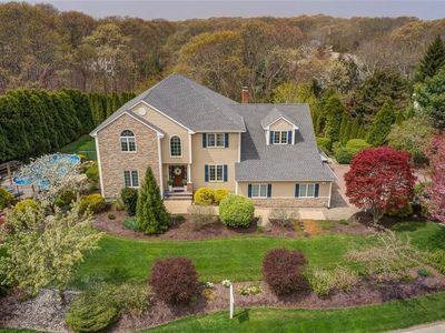 30 Rock Ridge Rd, Westerly, RI, 02891