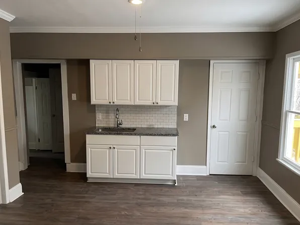 (undisclosed Address), Cleveland, OH 44105