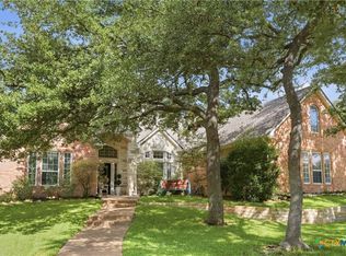 385 Green Park Dr, Belton, TX 76513