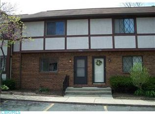 3086 Highcliff Ct, Columbus, OH 43231