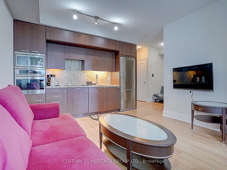 120 Harrison Garden Blvd #1431 — Photo 7