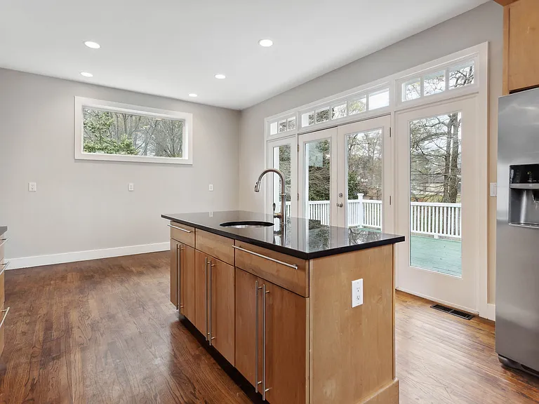 2849 Ashford Rd — Photo 32