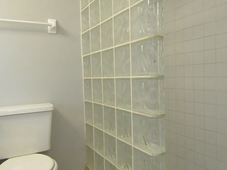 607 S Albany Ave #12 — Photo 15