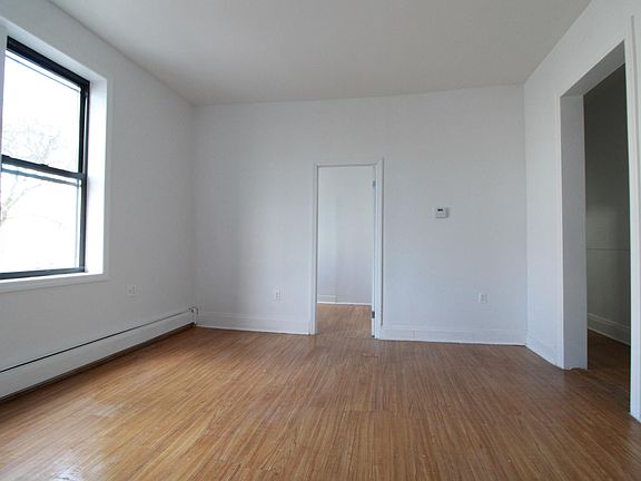 5th image of 752 Woodward Ave Floor 2