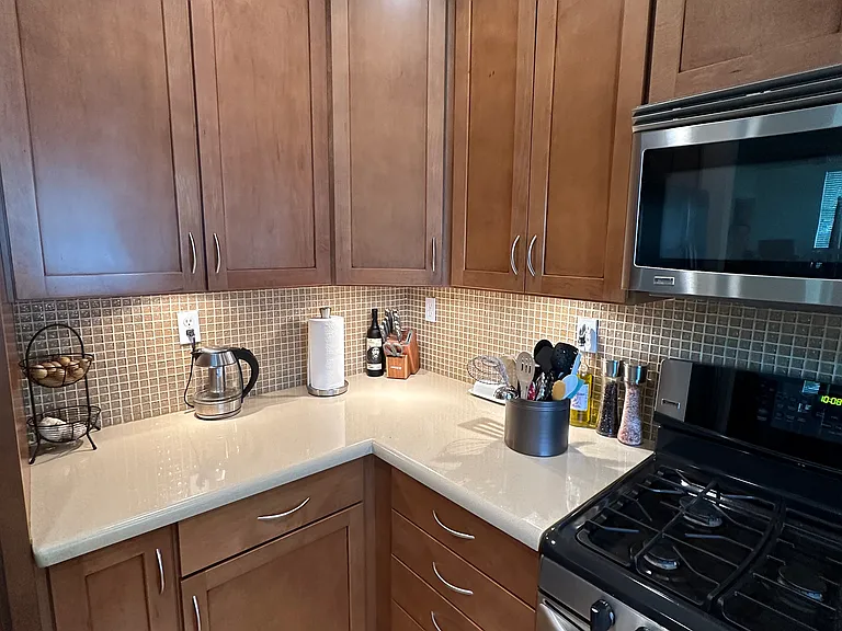 9473 Lakewind Ln — Photo 15