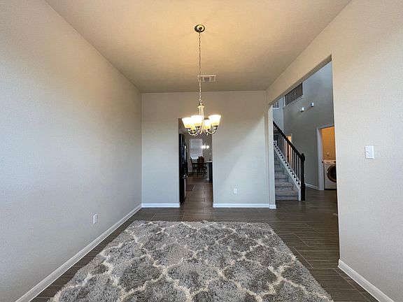 5th image of 5803 Lucca Ln