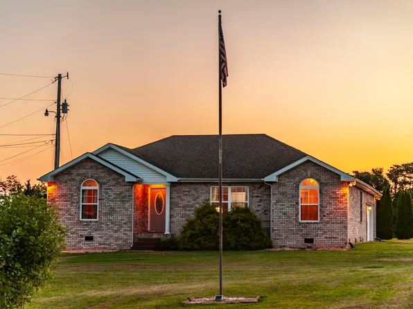 128 Old Fountain Head Rd, Portland, TN 37148