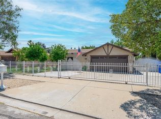 17061 Malaga St, Fontana, CA 92336