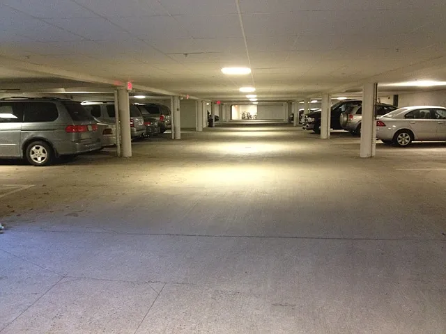 Dunn Loring Metro Apartments — Photo 18