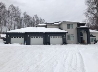 7976 Skyhills Dr, Anchorage, AK 99502