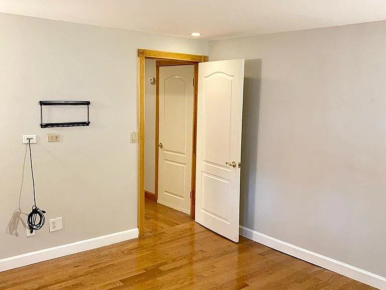 1630 Jefferson Ave — Photo 7