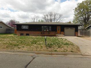 2303 Post Ave, Dodge City, KS 67801