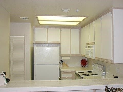 5th image of 2960 Champion Way APT 1008