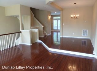 124 Cabernet Dr, Chapel Hill, NC 27516