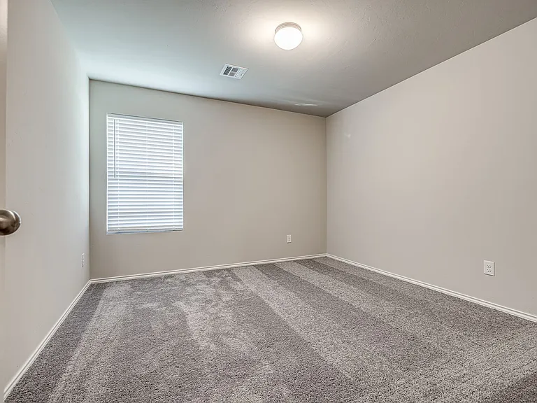 629 W Lola Dr — Photo 21