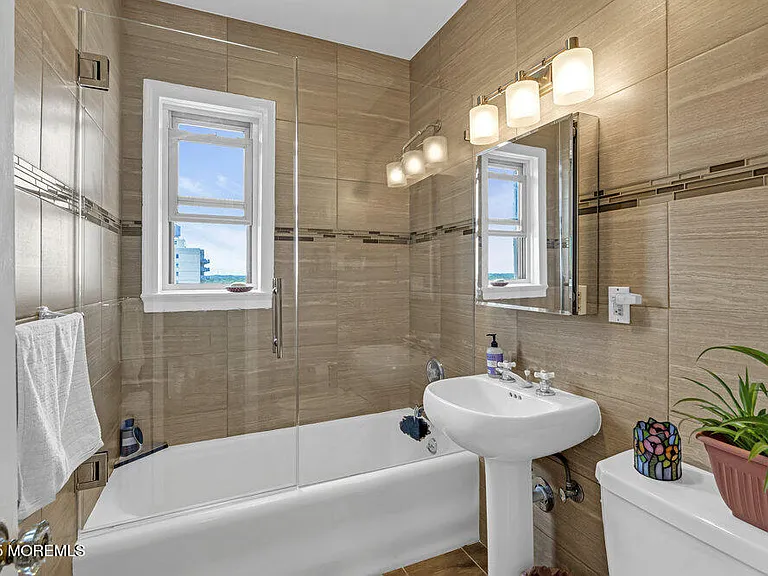 400 Deal Lake Dr #8F — Photo 27