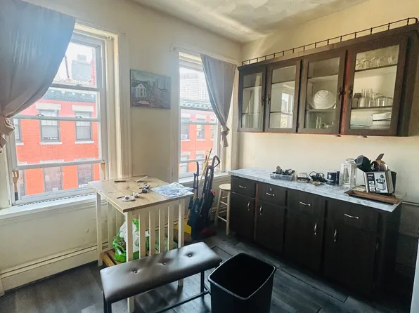 39 Cooper St, Boston, MA
