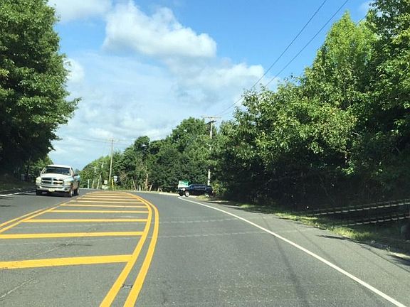 3rd image of 138 County Road 520