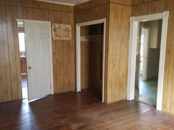 4th image of 506 Rose Ave