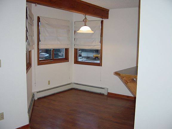 Dining area & breakfast nook