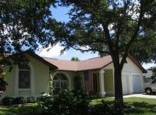 8013 Somerset Dr, Largo, FL 33773