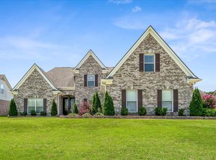 8817 Brunswick Farms Dr, Arlington, TN 38002