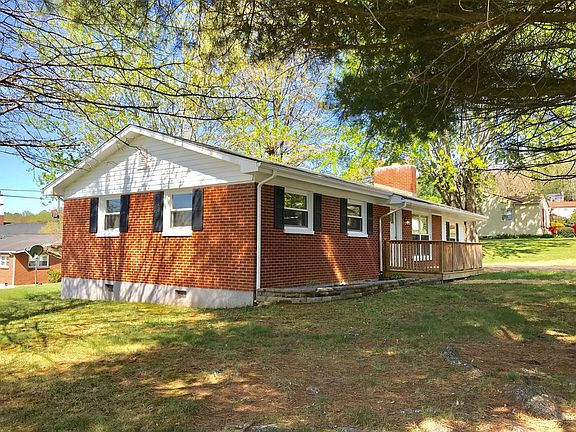 3rd image of 270 Bellemeade Dr