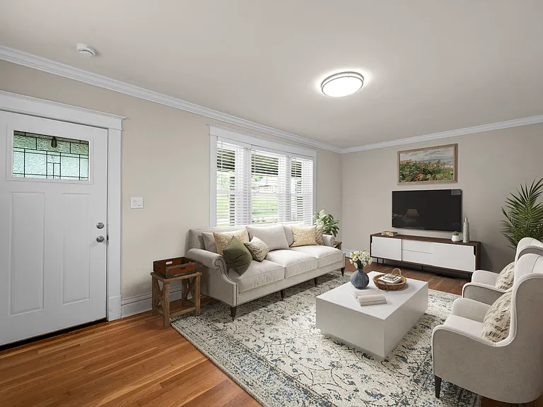 2126 Yale Ave #2126 — Photo 3