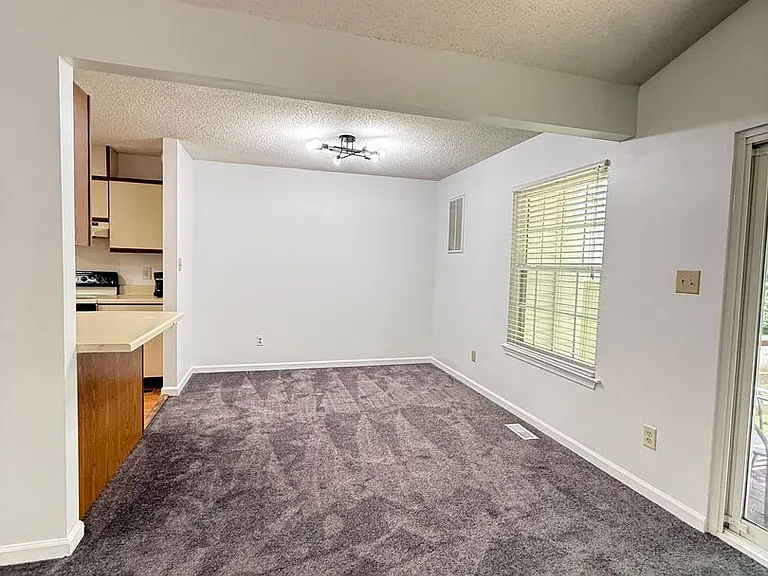 5414 Horan Ct — Photo 4