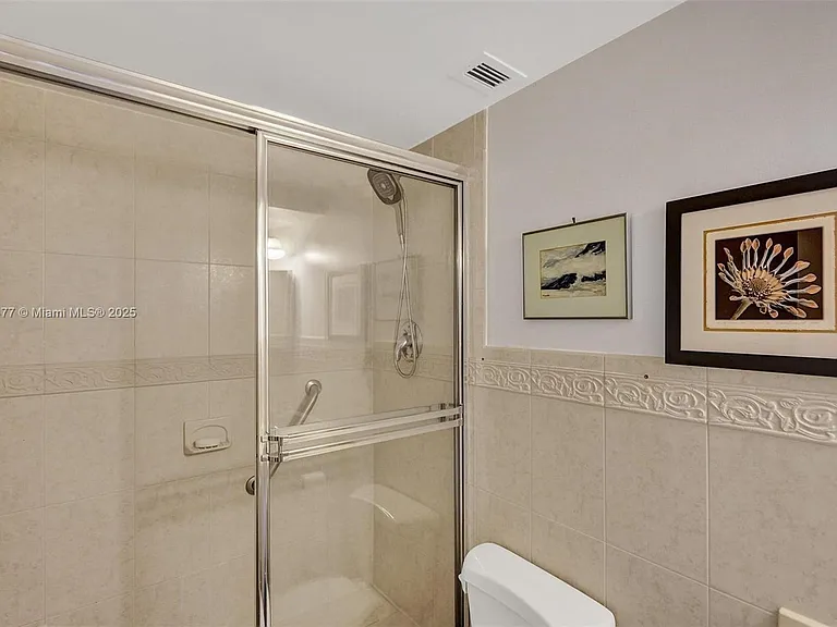 3180 S Ocean Dr #1504 — Photo 13