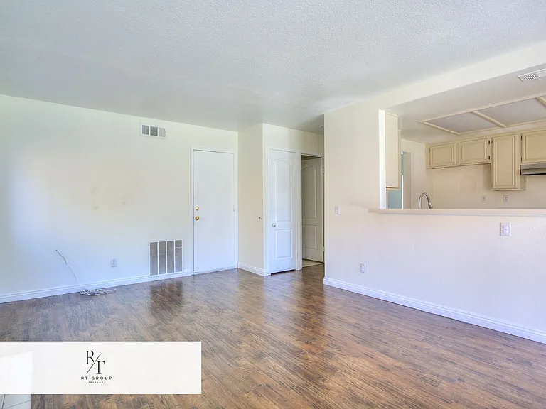 2154 Saddleback Dr — Photo 9