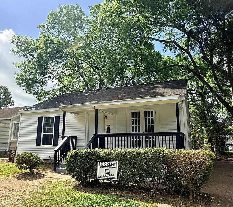 1st image of 145 E Boulevard St