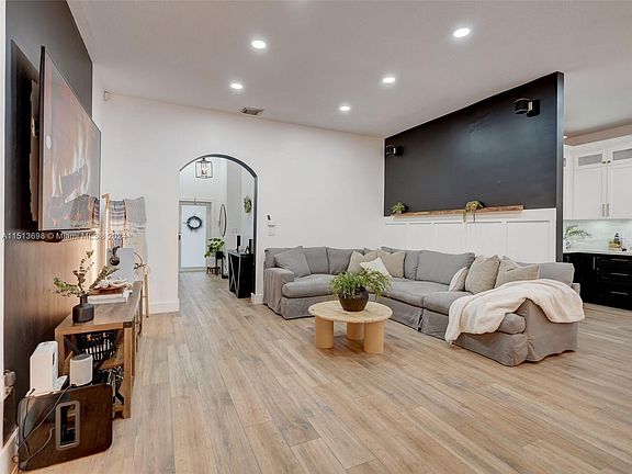 4th image of 22751 SW 93rd Psge