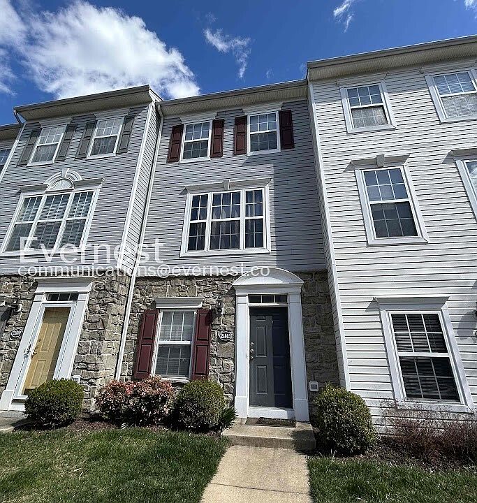 1st image of 21803 Flanders Ct