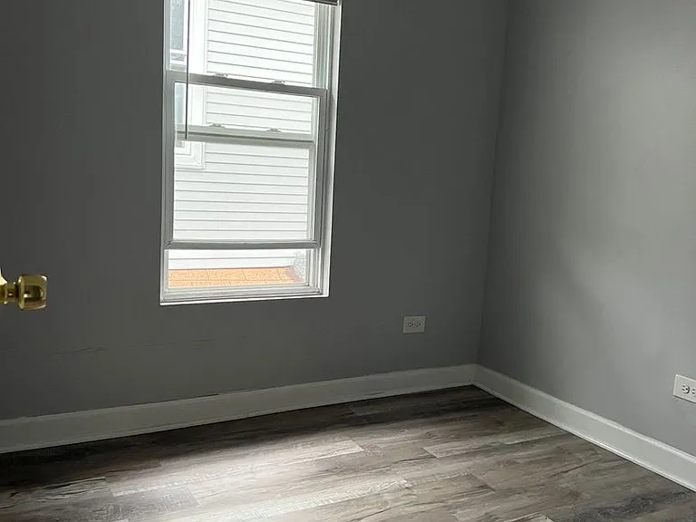8632 S Sangamon St — Photo 4