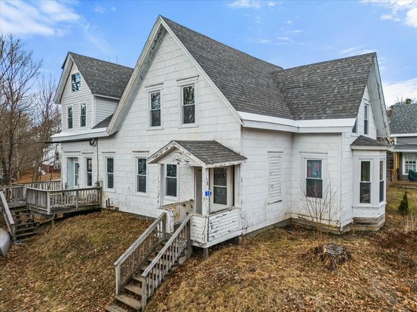 3 Noel Way, Bucksport, ME 04416