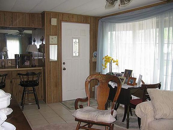 3rd image of 124 Calle De Lagos