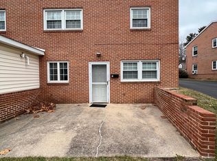 1044 Walnut St APT 1, Lemoyne, PA 17043