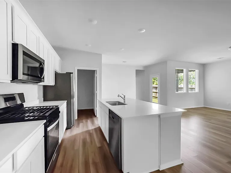 1120 Novelle Bend Dr — Photo 10