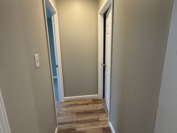 5th image of 11221 Lewis Ave