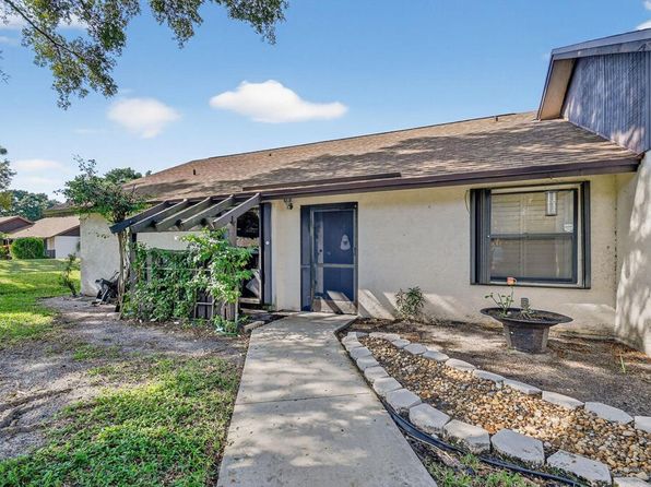 117 Via De Casas Norte