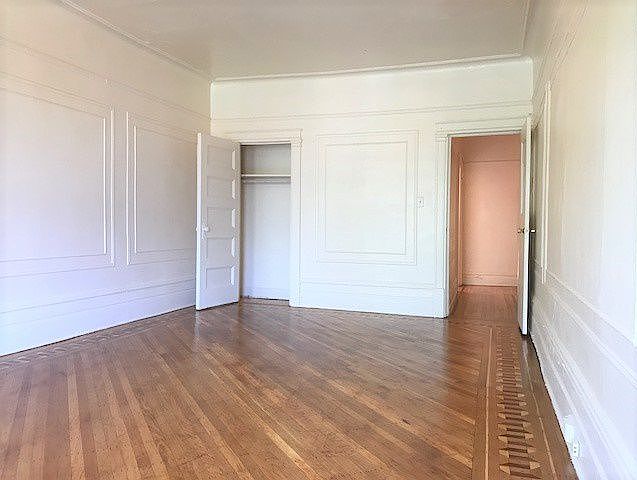 1st image of 203 8th Ave APT 7