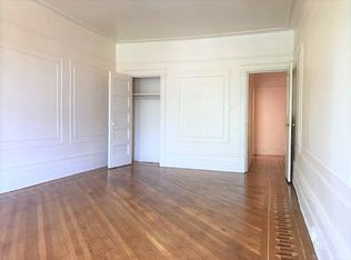 203 8th Ave APT 7, Brooklyn, NY 11215