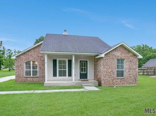 28770 Dabney Dr, Livingston, LA 70754