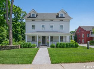 500 Main St APT 6, Ridgefield, CT 06877