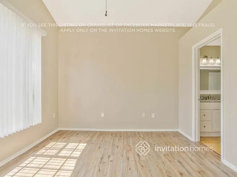3111 Huntwicke Blvd — Photo 22