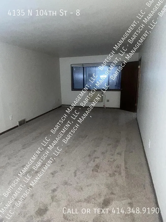 2 bed, 1.5 bath, $1,150 — Photo 2