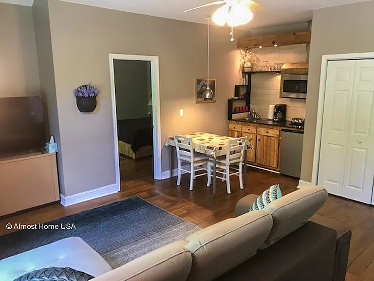 930 Happy Valley Cir — Photo 4